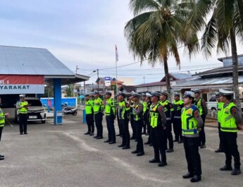 Hari Pertama Sekolah, Satlantas Polres Nias Siaga Atur Arus Lalu Lintas