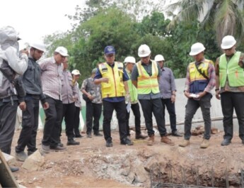 Tinjau Infrastruktur Pengendalian Banjir, Pilar Pastikan Pekerjaan Turap dan Pompa di Pondok Aren Rampung Tepat Waktu
